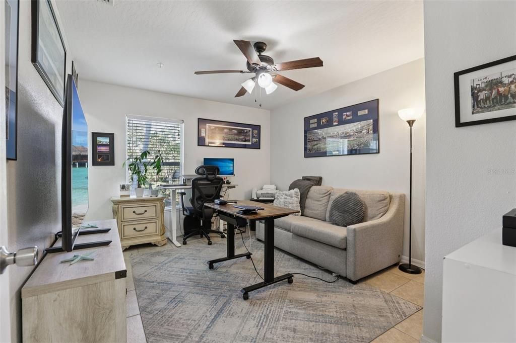 На продажу: $795,000 (6 спален, 0 ванн, 2710 Квадратных фут)