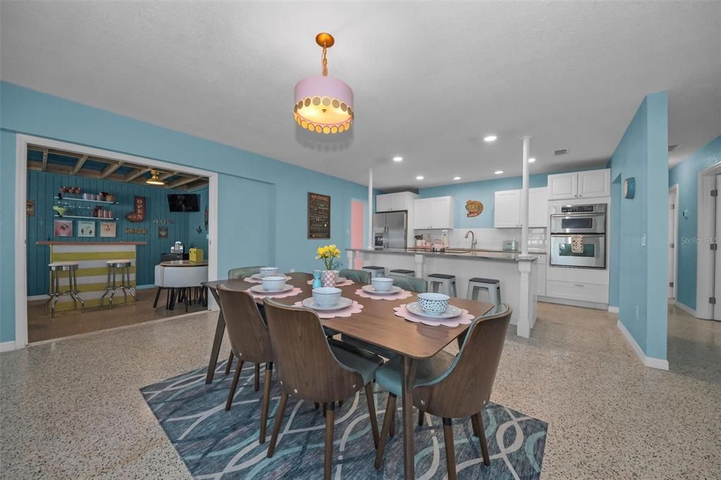 For Sale: $785,000 (3 beds, 3 baths, 1796 Square Feet)