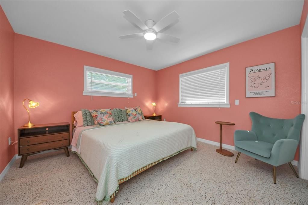 For Sale: $785,000 (3 beds, 3 baths, 1796 Square Feet)