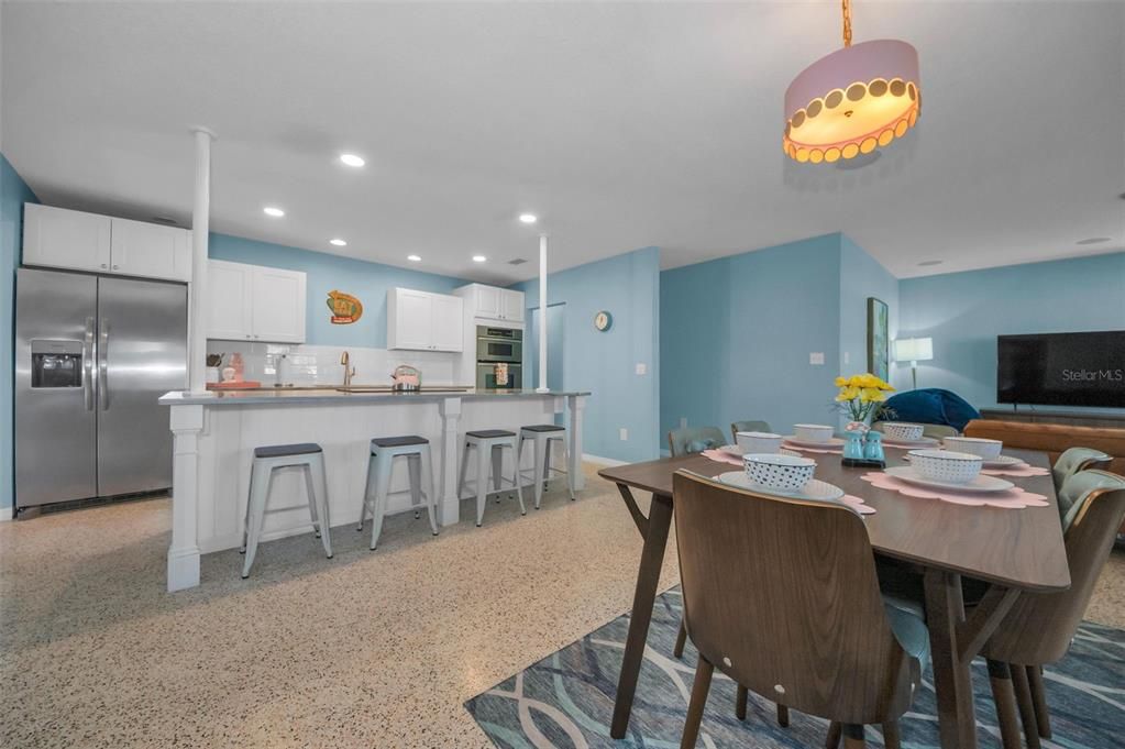 For Sale: $785,000 (3 beds, 3 baths, 1796 Square Feet)