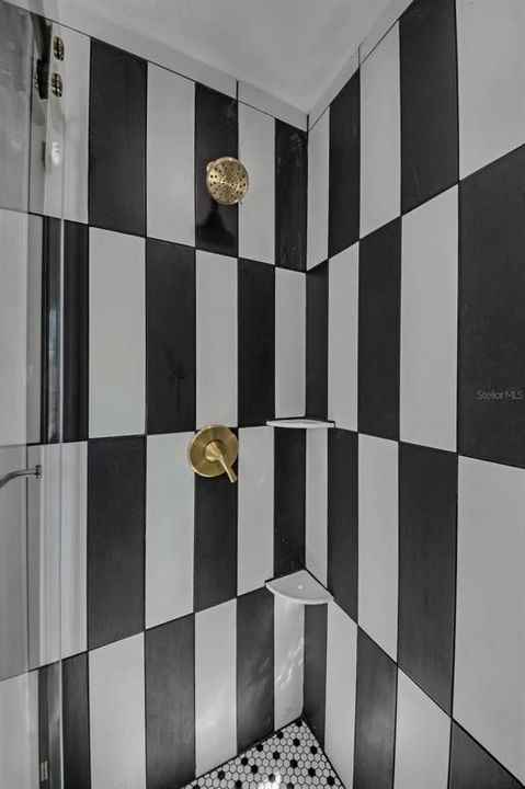 For Sale: $785,000 (3 beds, 3 baths, 1796 Square Feet)