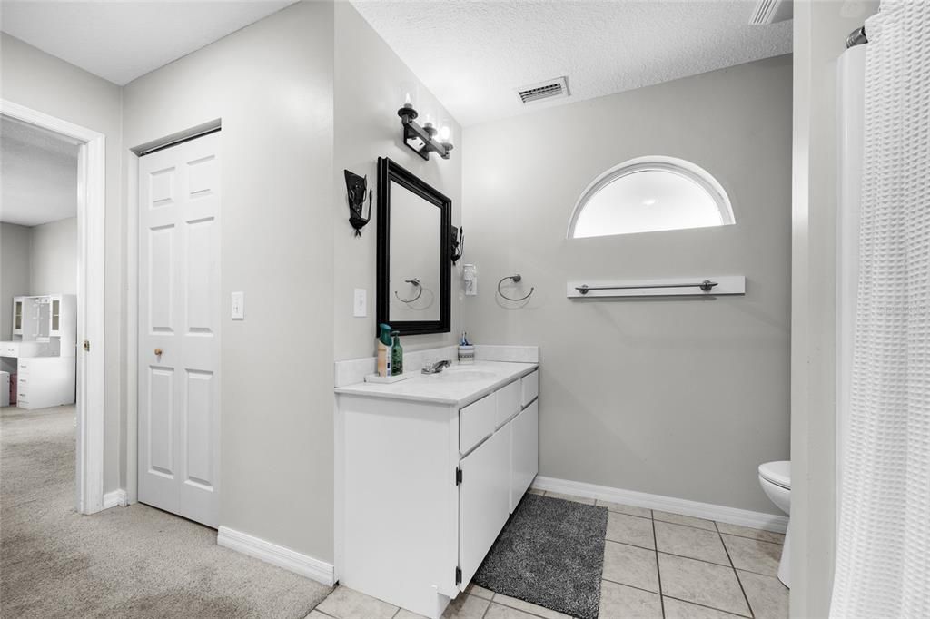 For Sale: $865,000 (5 beds, 3 baths, 2897 Square Feet)