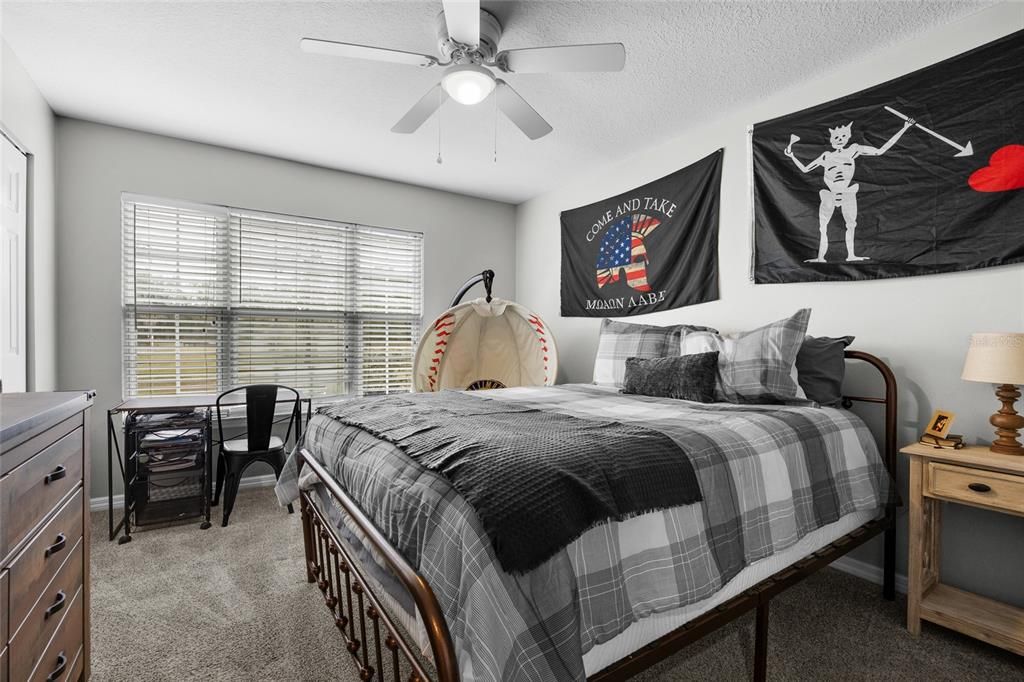 For Sale: $865,000 (5 beds, 3 baths, 2897 Square Feet)