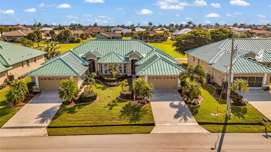 Active With Contract: $275,000 (3 beds, 2 baths, 1622 Square Feet)