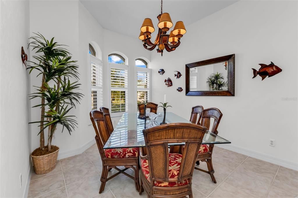 Active With Contract: $275,000 (3 beds, 2 baths, 1622 Square Feet)