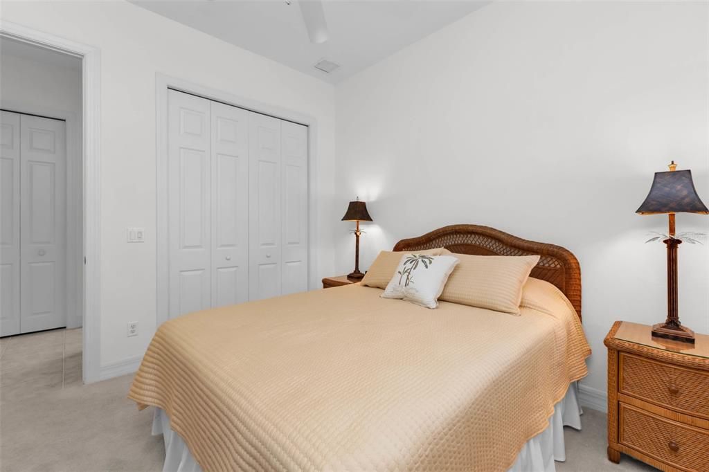 Active With Contract: $275,000 (3 beds, 2 baths, 1622 Square Feet)