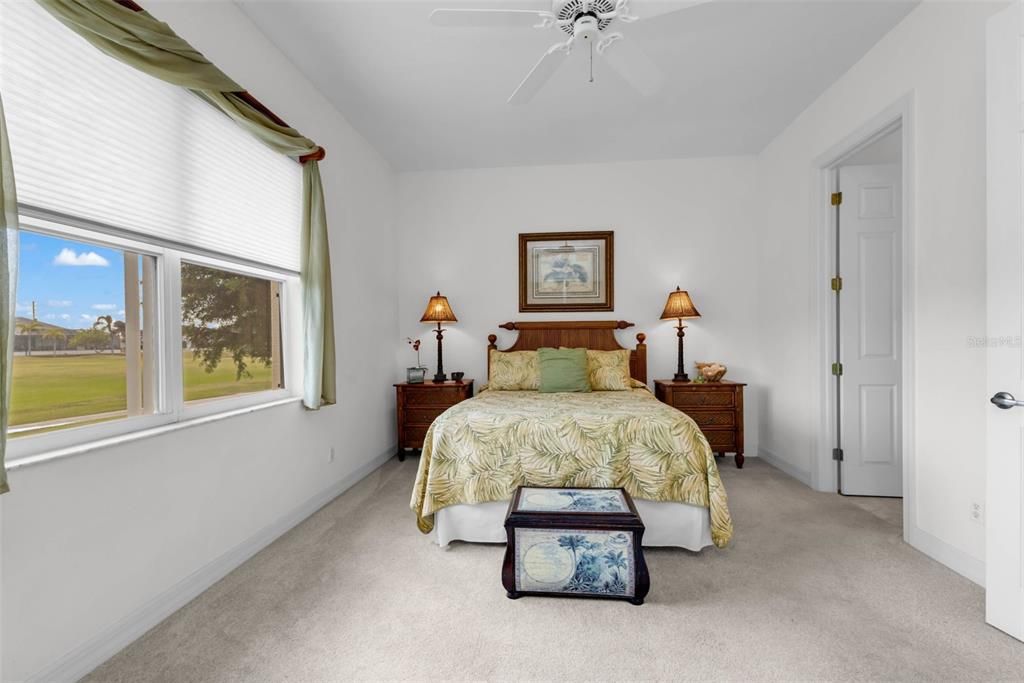 Active With Contract: $275,000 (3 beds, 2 baths, 1622 Square Feet)