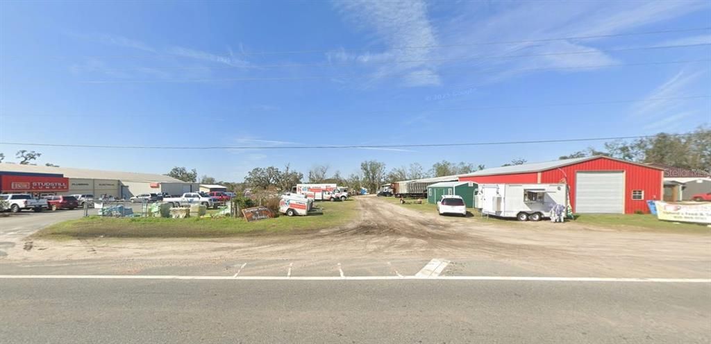 На продажу: $101,999 (1.08 acres)