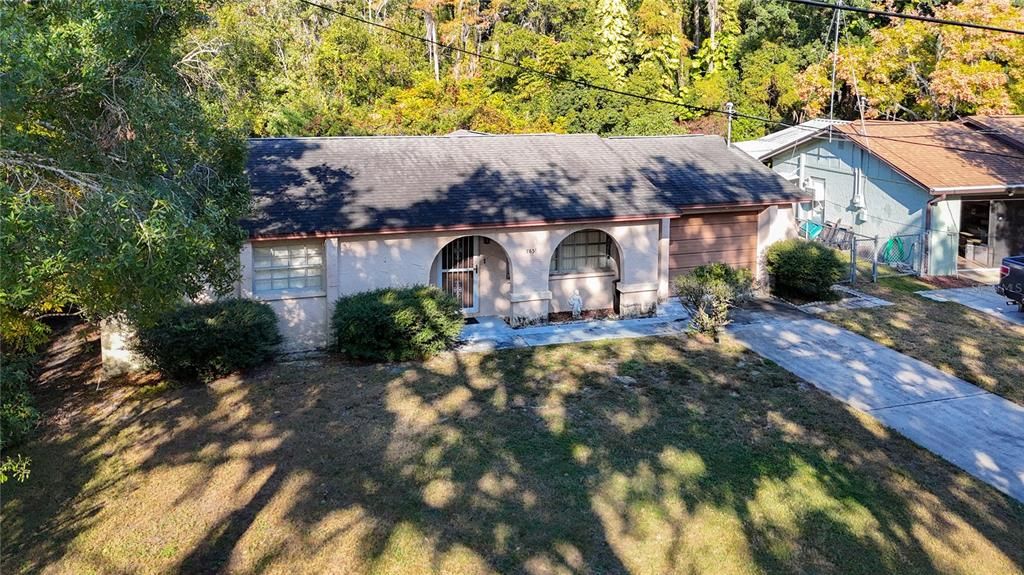 合同活跃: $200,000 (2 贝兹, 2 浴室, 1152 平方英尺)