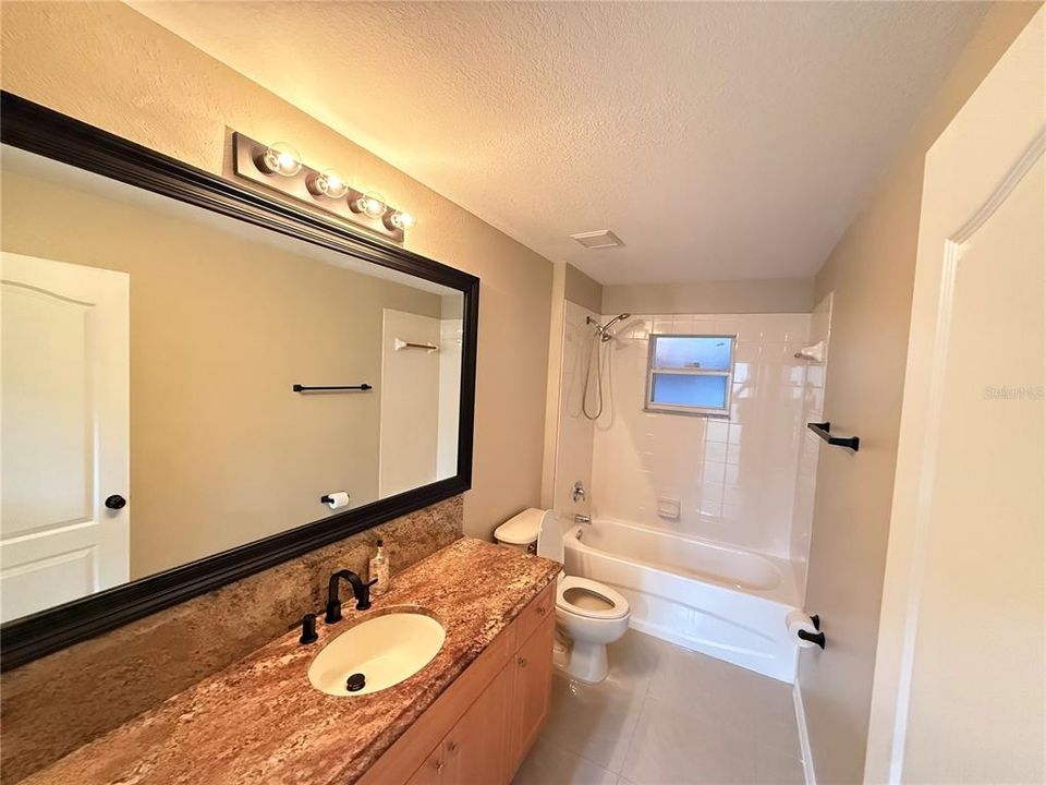 For Rent: $1,800 (3 beds, 2 baths, 1744 Square Feet)