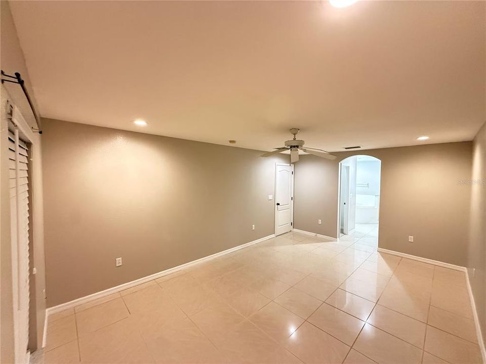 For Rent: $1,800 (3 beds, 2 baths, 1744 Square Feet)