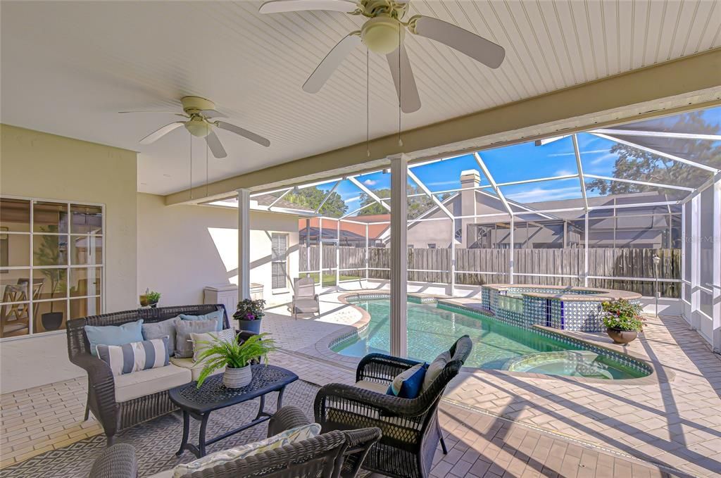 待售: $679,000 (4 贝兹, 2 浴室, 2489 平方英尺)