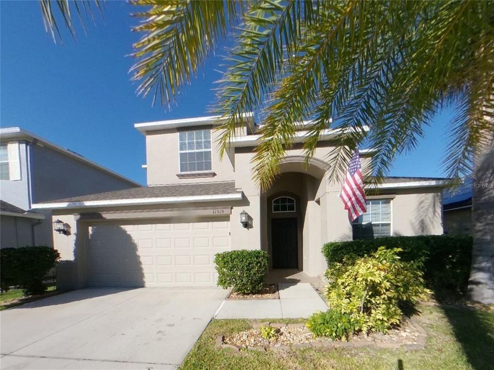 出租: $3,199 (5 贝兹, 3 浴室, 3349 平方英尺)