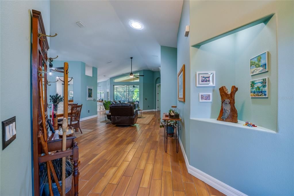 待售: $409,900 (4 贝兹, 2 浴室, 1862 平方英尺)