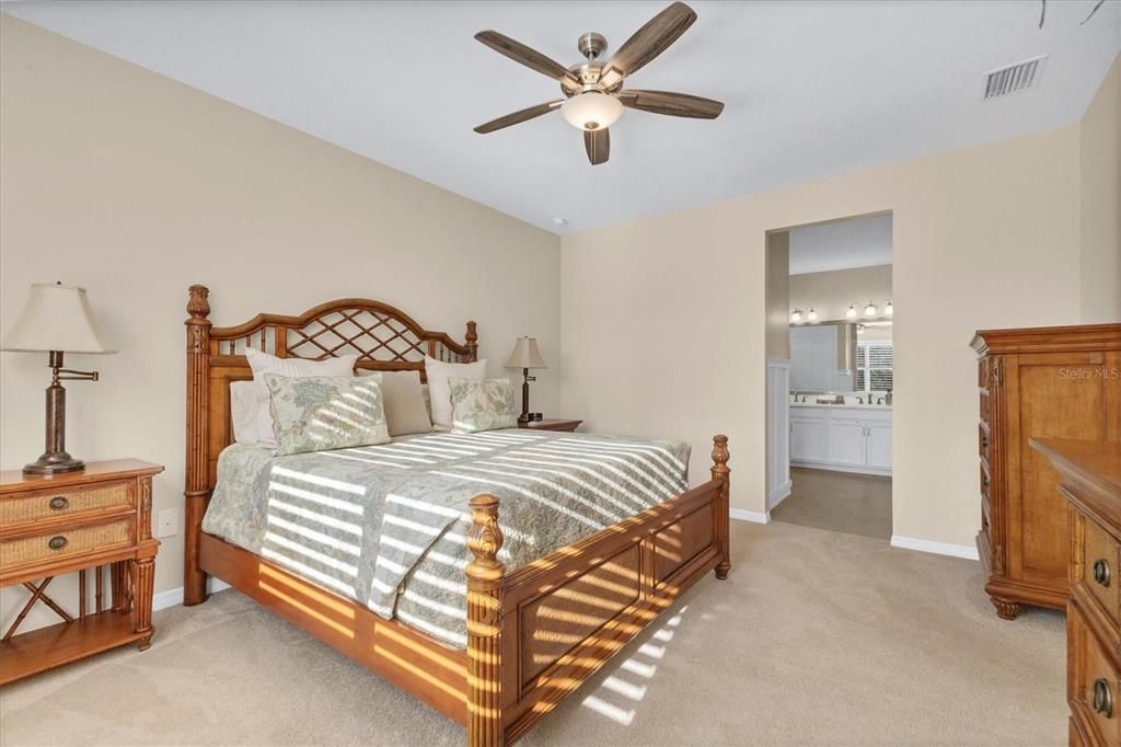 待售: $397,000 (3 贝兹, 2 浴室, 2032 平方英尺)