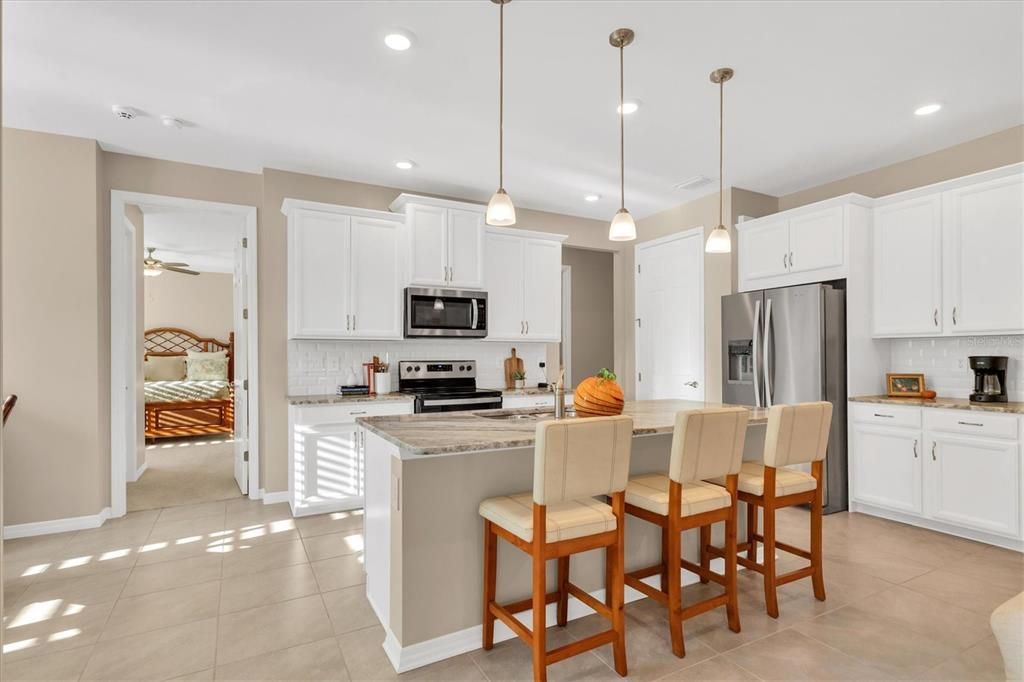 待售: $397,000 (3 贝兹, 2 浴室, 2032 平方英尺)