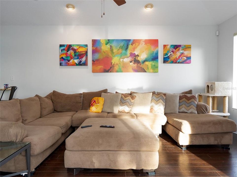 En Renta: $3,950 (5 camas, 3 baños, 2862 Pies cuadrados)