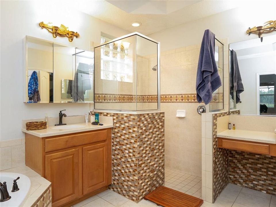 En Renta: $3,950 (5 camas, 3 baños, 2862 Pies cuadrados)