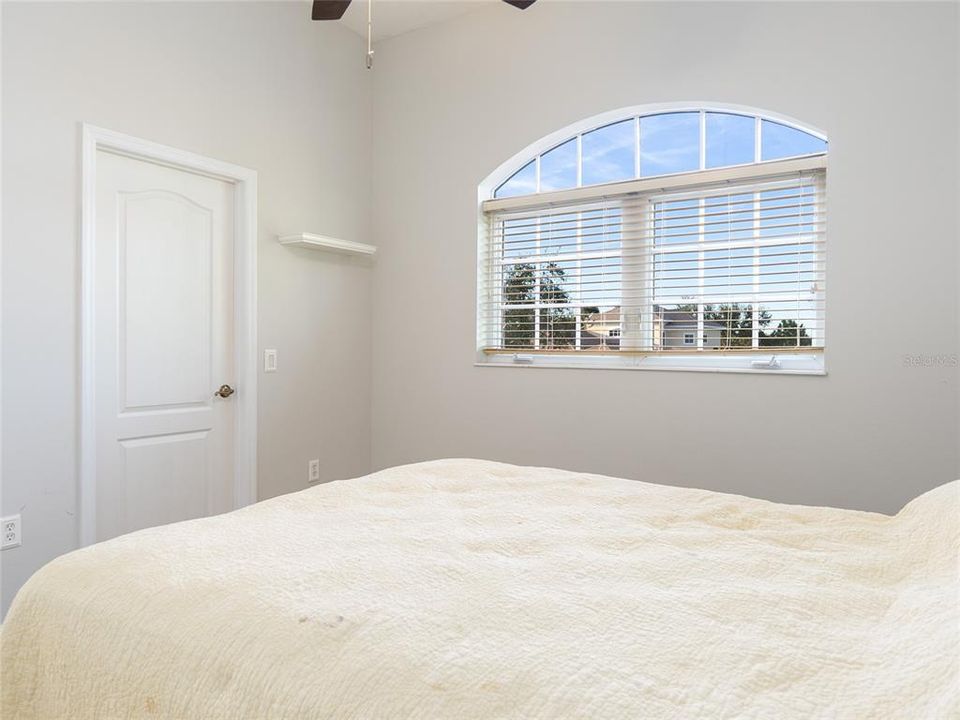 En Renta: $3,950 (5 camas, 3 baños, 2862 Pies cuadrados)