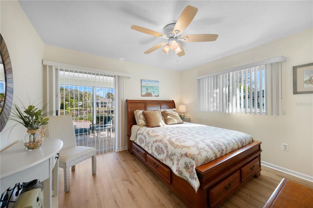 For Sale: $425,000 (3 beds, 2 baths, 1330 Square Feet)