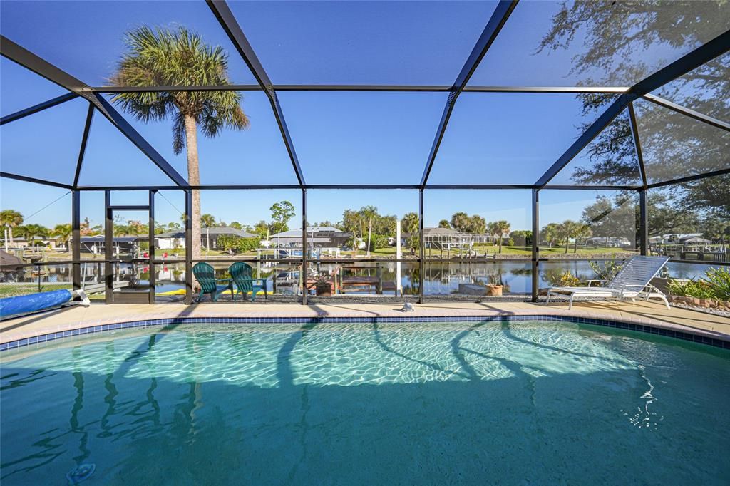 For Sale: $425,000 (3 beds, 2 baths, 1330 Square Feet)