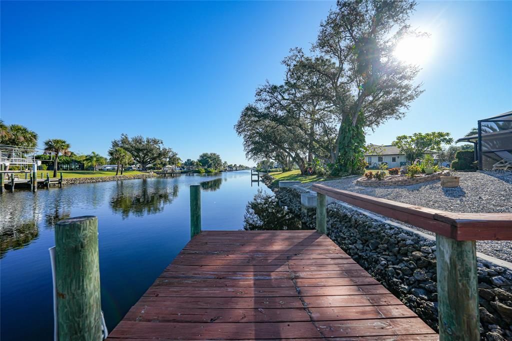 For Sale: $425,000 (3 beds, 2 baths, 1330 Square Feet)