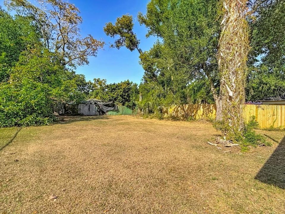 待售: $199,000 (2 贝兹, 2 浴室, 840 平方英尺)