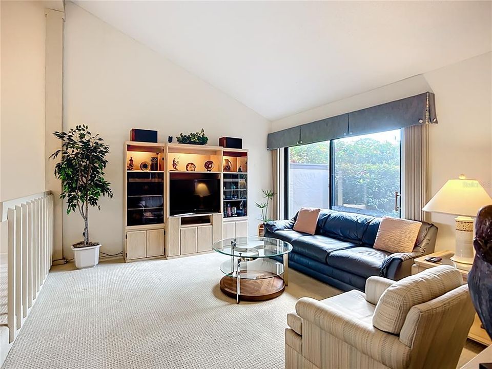 En Venta: $349,000 (3 camas, 2 baños, 2124 Pies cuadrados)