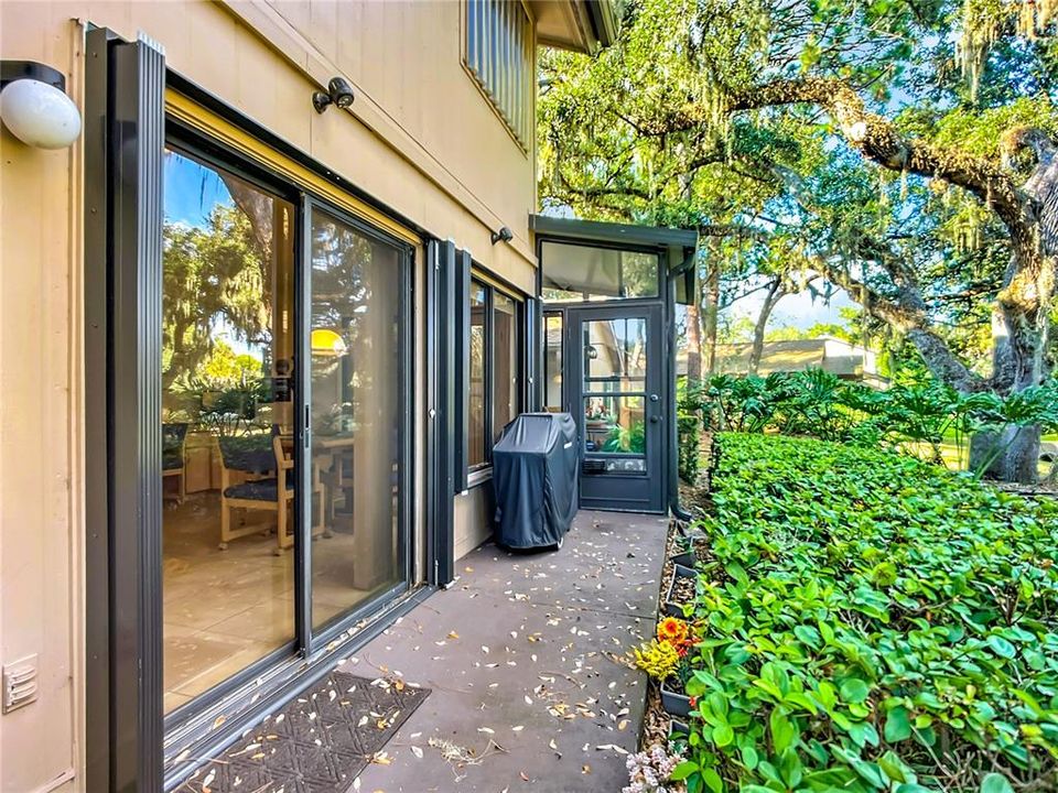 En Venta: $349,000 (3 camas, 2 baños, 2124 Pies cuadrados)