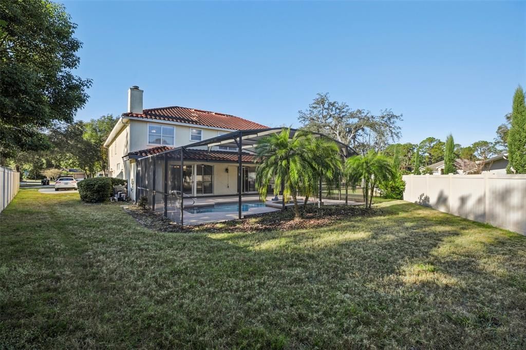 На продажу: $825,000 (6 спален, 3 ванн, 3802 Квадратных фут)