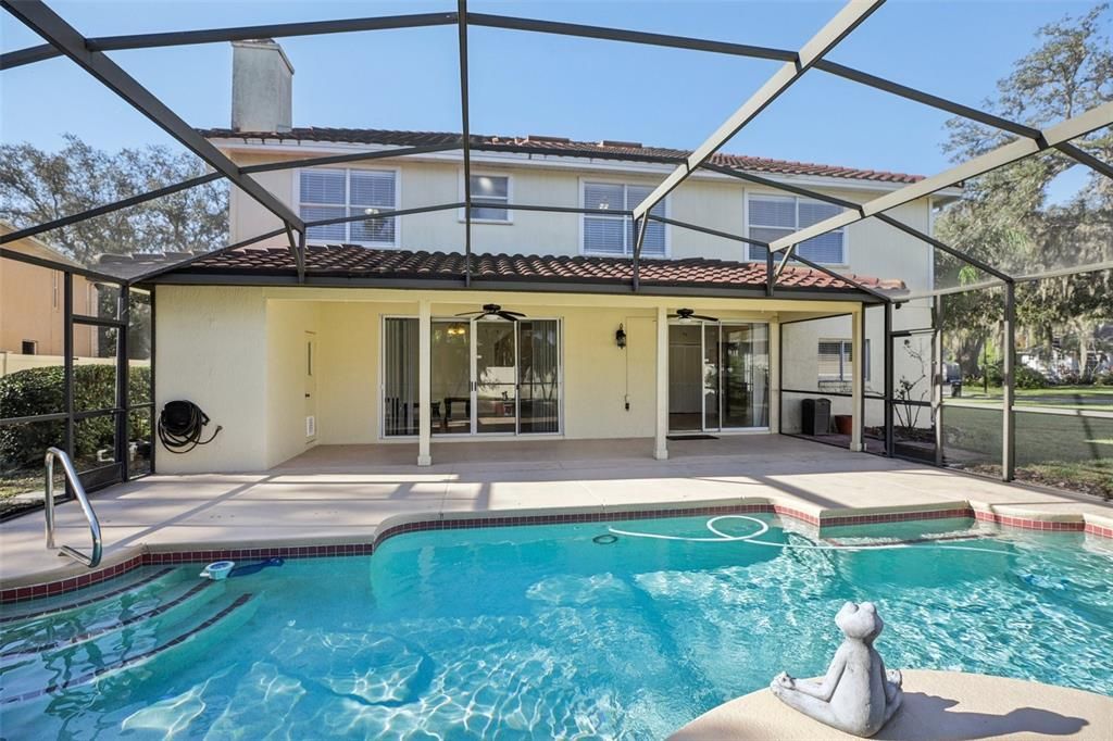 На продажу: $825,000 (6 спален, 3 ванн, 3802 Квадратных фут)