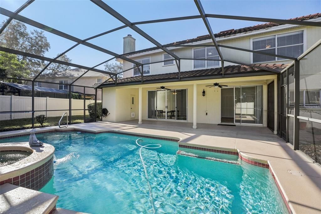 На продажу: $825,000 (6 спален, 3 ванн, 3802 Квадратных фут)