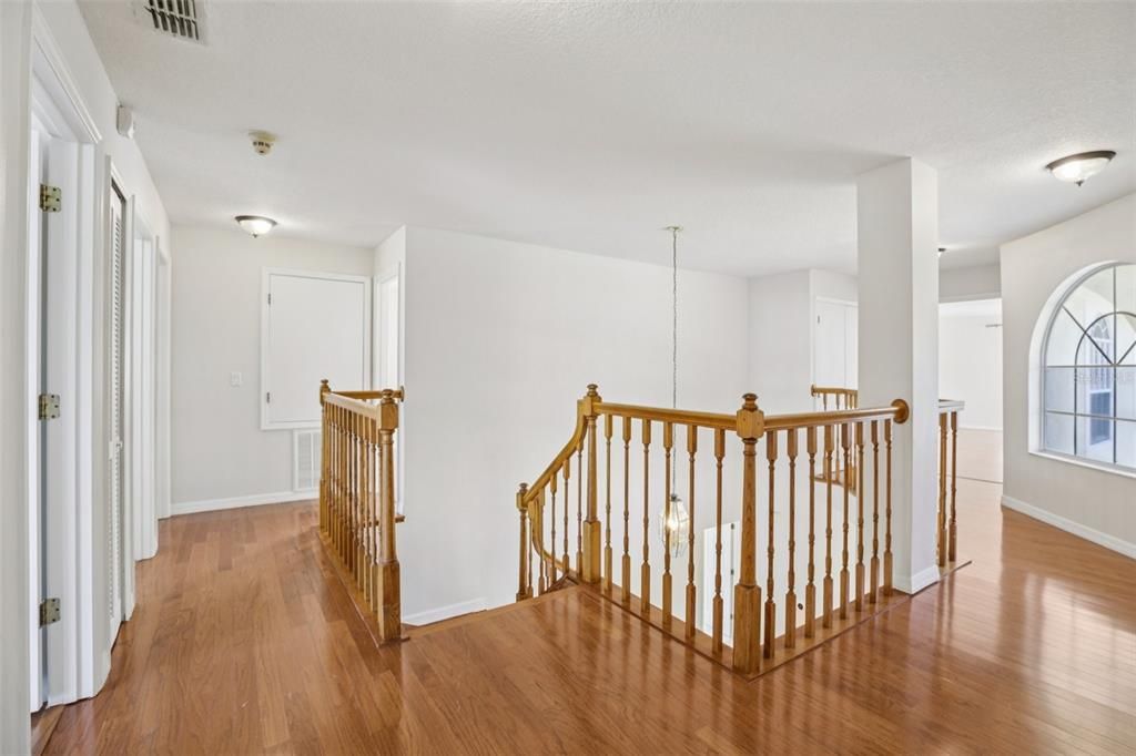 На продажу: $825,000 (6 спален, 3 ванн, 3802 Квадратных фут)