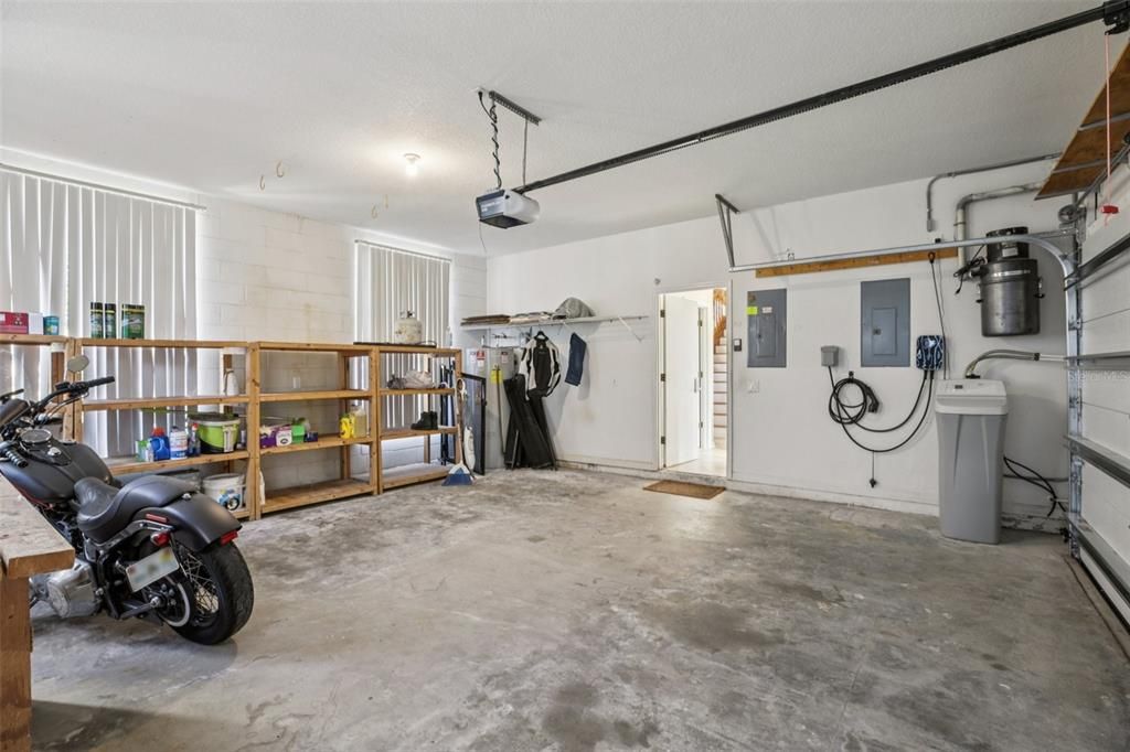 На продажу: $825,000 (6 спален, 3 ванн, 3802 Квадратных фут)