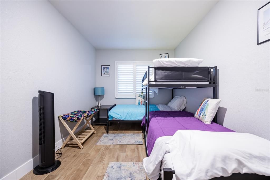 En Venta: $847,000 (3 camas, 2 baños, 1218 Pies cuadrados)