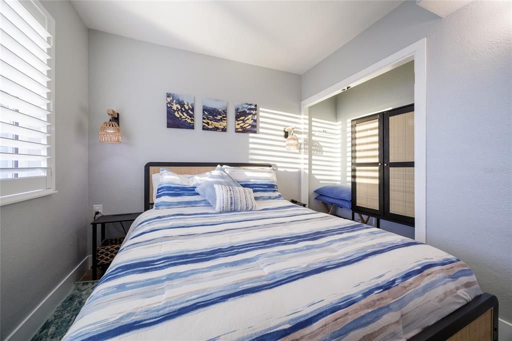 En Venta: $847,000 (3 camas, 2 baños, 1218 Pies cuadrados)