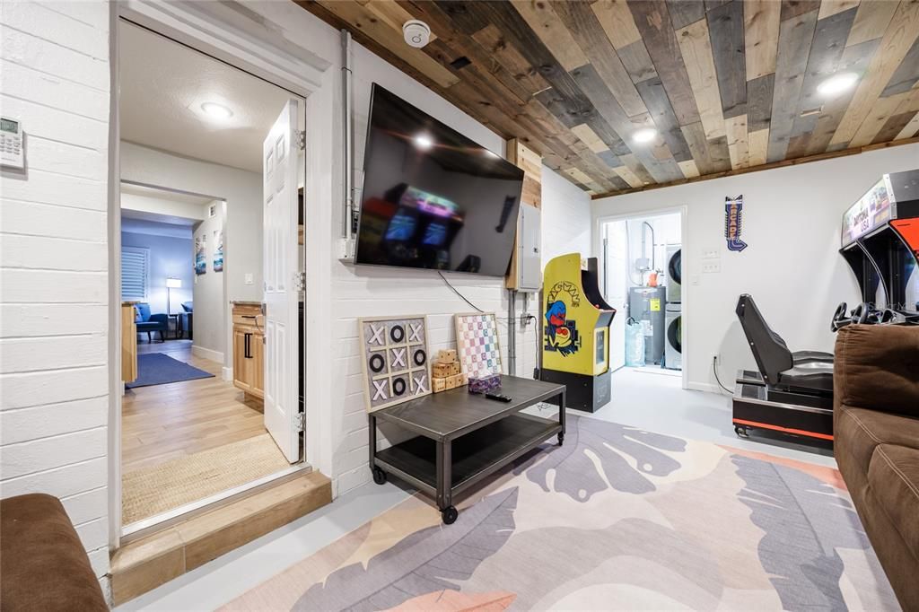 En Venta: $847,000 (3 camas, 2 baños, 1218 Pies cuadrados)