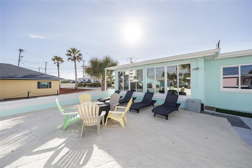 En Venta: $847,000 (3 camas, 2 baños, 1218 Pies cuadrados)