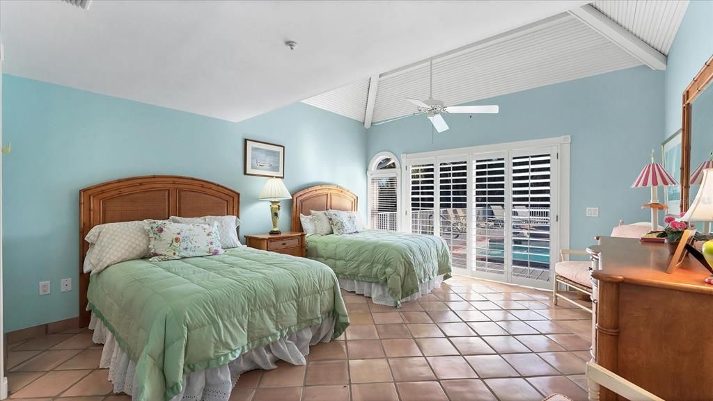 待售: $2,995,000 (4 贝兹, 4 浴室, 2987 平方英尺)