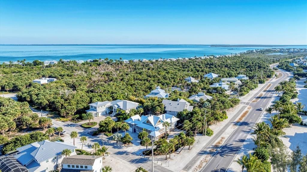 待售: $2,995,000 (4 贝兹, 4 浴室, 2987 平方英尺)