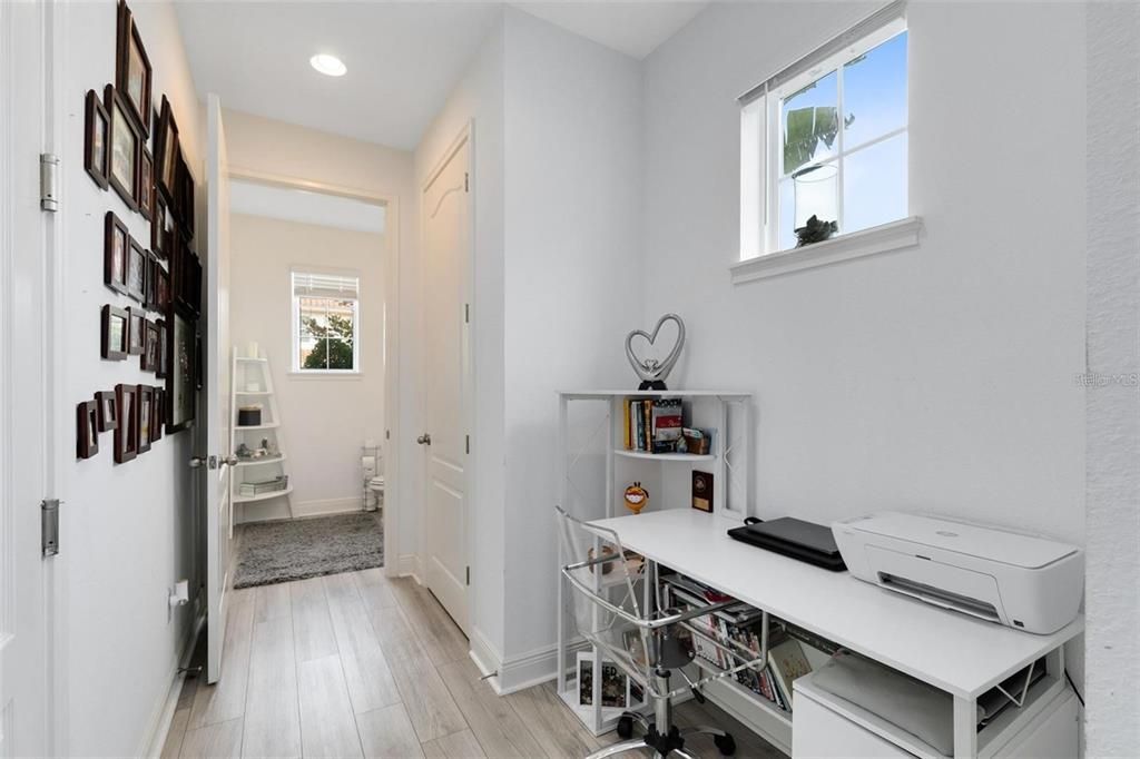 出租: $3,000 (3 贝兹, 2 浴室, 2083 平方英尺)