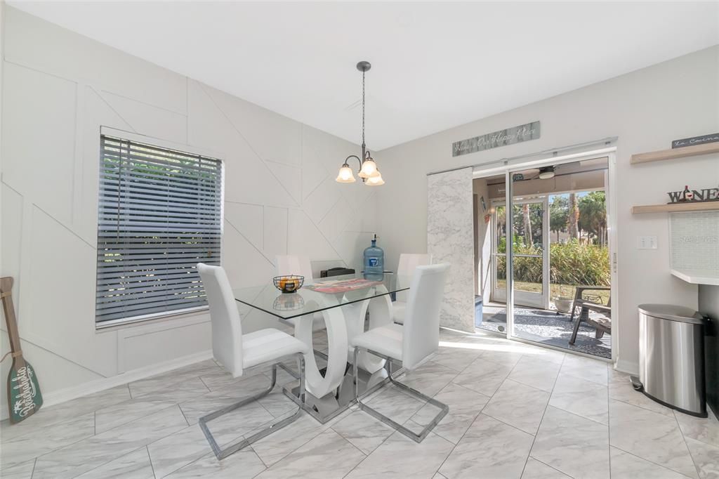 待售: $299,990 (3 贝兹, 2 浴室, 1343 平方英尺)