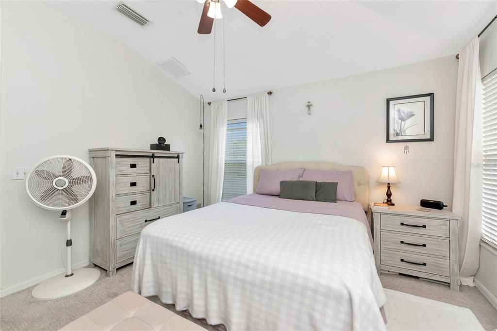 待售: $299,990 (3 贝兹, 2 浴室, 1343 平方英尺)