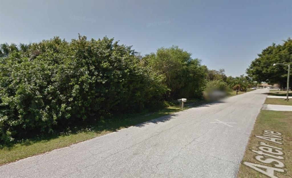 En Venta: $18,500 (0.23 acres)