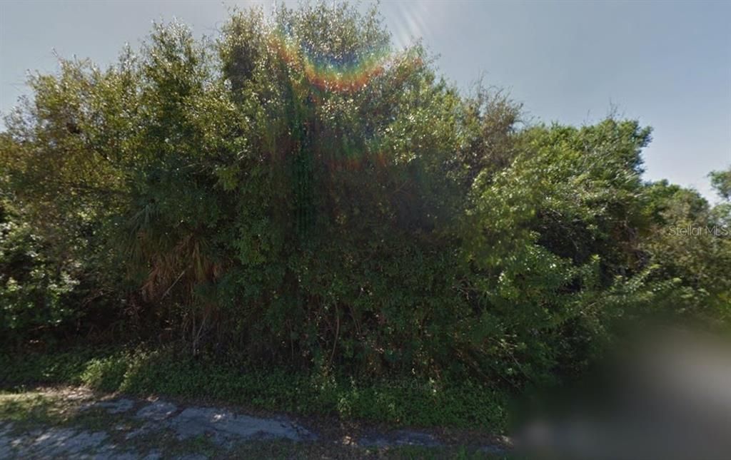 En Venta: $18,500 (0.23 acres)