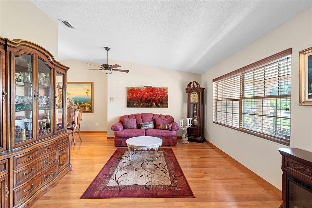 For Sale: $375,000 (3 beds, 2 baths, 2050 Square Feet)