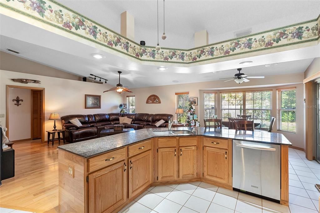 For Sale: $375,000 (3 beds, 2 baths, 2050 Square Feet)