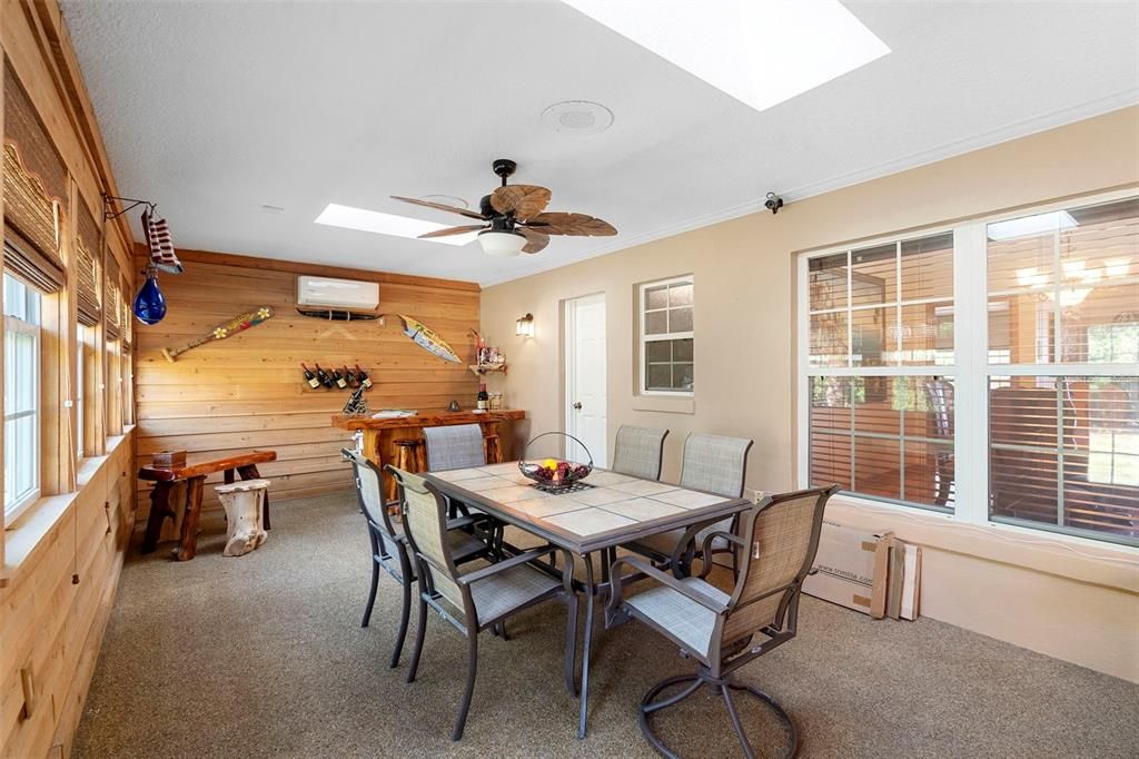 For Sale: $375,000 (3 beds, 2 baths, 2050 Square Feet)