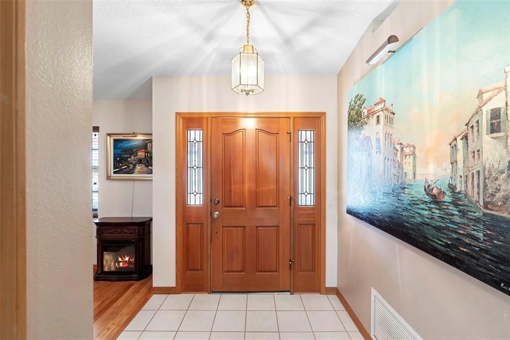 For Sale: $375,000 (3 beds, 2 baths, 2050 Square Feet)