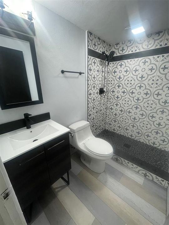 En Renta: $2,250 (3 camas, 2 baños, 1308 Pies cuadrados)